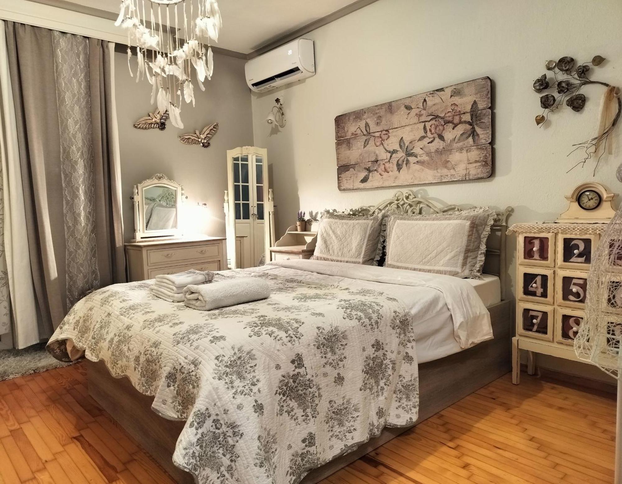 Castleview 2Br Welcome Stay Spacious Lux Apartment Солун Екстериор снимка