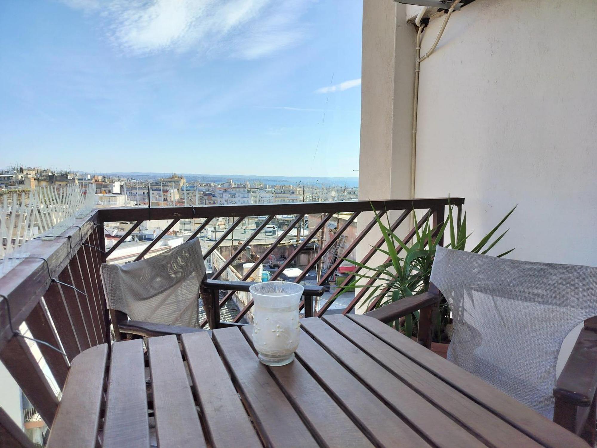 Castleview 2Br Welcome Stay Spacious Lux Apartment Солун Екстериор снимка